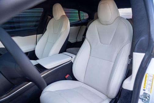 White 2022 Tesla Model S