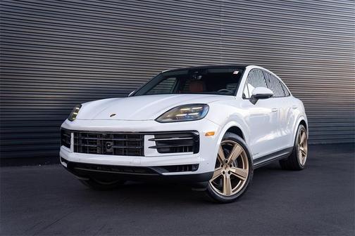 2025 Porsche Cayenne AWD