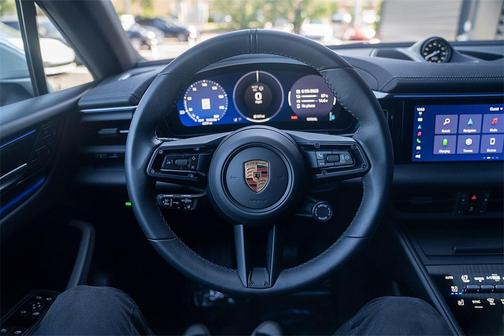 2025 Porsche Macan Electric