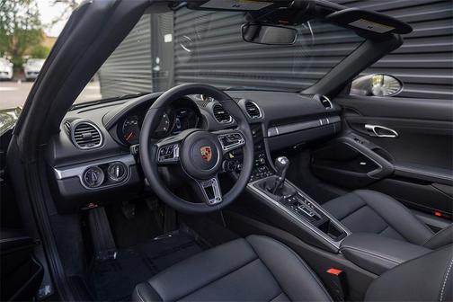 2024 Porsche 718 Boxster