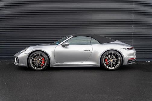 2020 Porsche 911 Carrera S