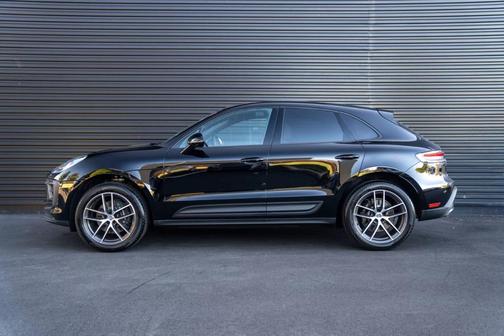 2025 Porsche Macan 