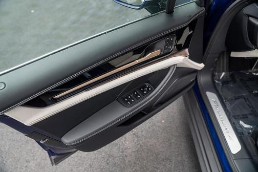 2024 Porsche Panamera 4