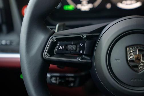 2025 Porsche Cayenne Turbo
