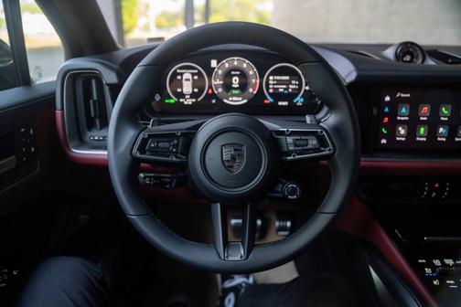 2025 Porsche Cayenne Turbo