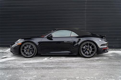2021 Porsche 911 Turbo S