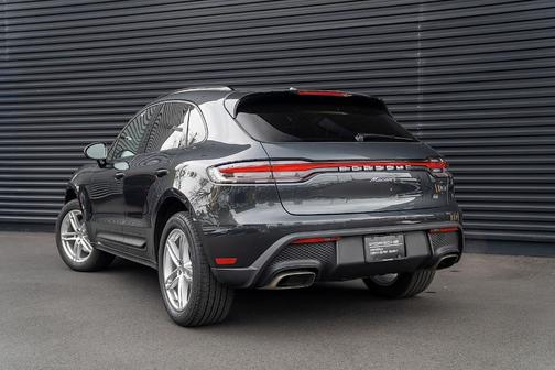2026 Porsche Macan 