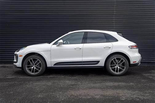 2025 Porsche Macan