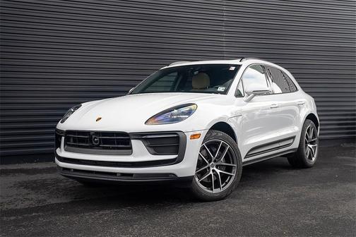 2025 Porsche Macan 