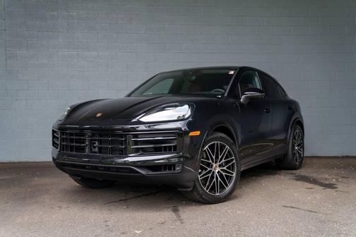 2025 Porsche Cayenne AWD