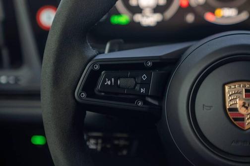 2026 Porsche Cayenne GTS