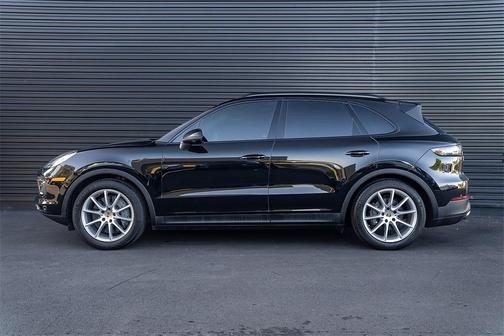 2021 Porsche Cayenne S