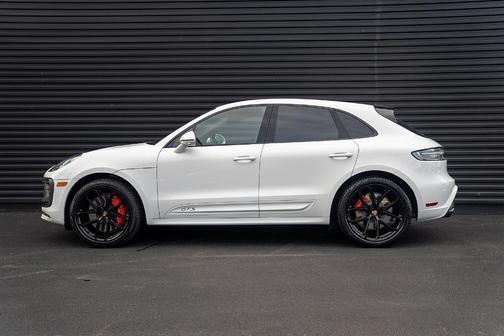 2024 Porsche Macan GTS