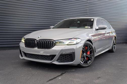 Bernina Gray Amber Effect Metallic 2021 BMW M550 i xDrive