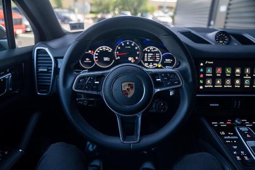 2023 Porsche Cayenne