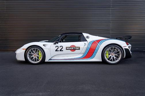 2015 Porsche 918 Spyder Base (PDK)