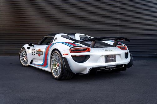 2015 Porsche 918 Spyder Base (PDK)