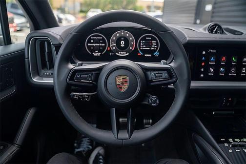 2025 Porsche Cayenne S