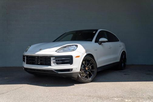 2025 Porsche Cayenne 