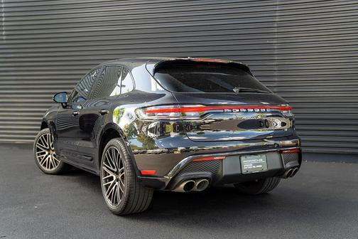 Jet Black Metallic 2023 Porsche Macan S