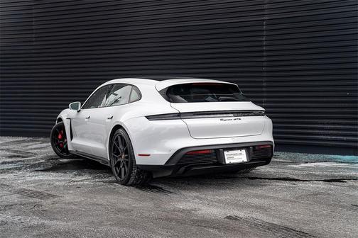 2023 Porsche Taycan GTS