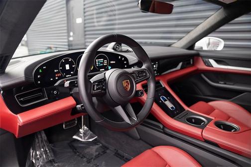 2023 Porsche Taycan GTS