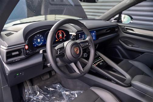 2024 Porsche Macan 4