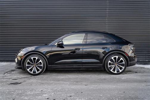 2024 Porsche Macan 4