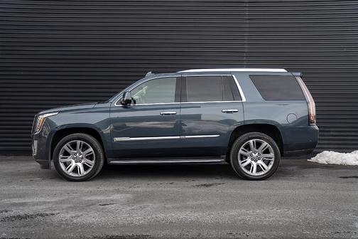 2020 Cadillac Escalade Luxury