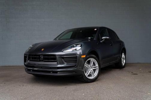 2025 Porsche Macan
