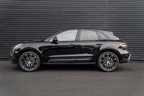 Black 2023 Porsche Macan