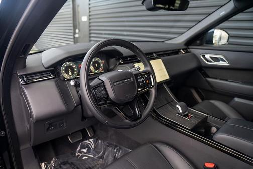 2025 Land Rover Range Rover Velar P400 Dynamic HSE