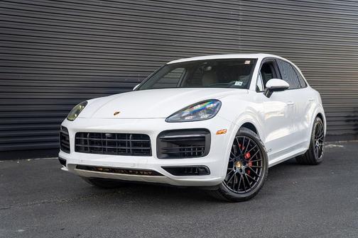 2023 Porsche Cayenne GTS