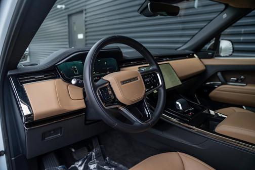 2024 Land Rover Range Rover Sport SE