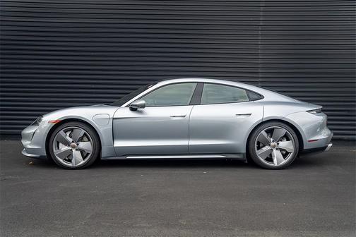 2020 Porsche Taycan Turbo