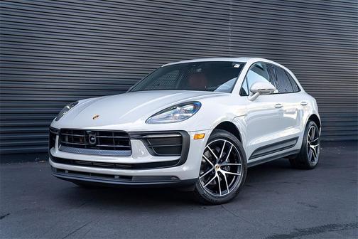 2023 Porsche Macan 