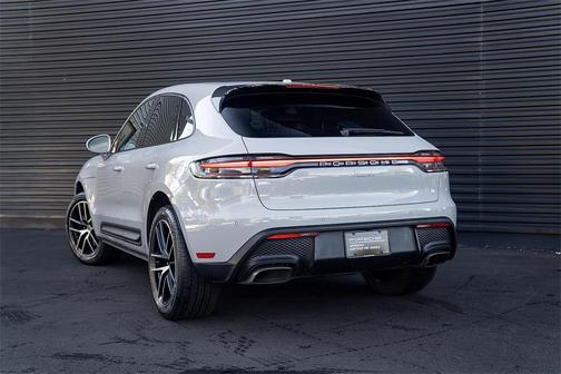 2023 Porsche Macan 