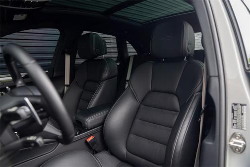 2023 Porsche Macan GTS