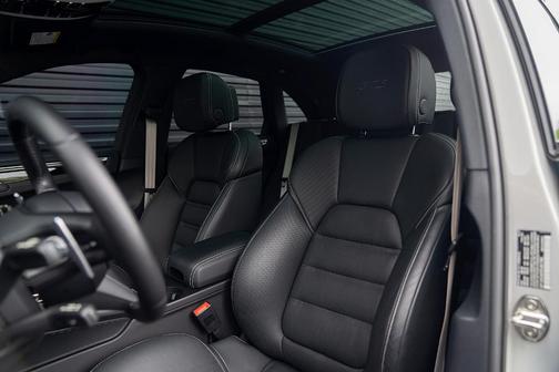 2023 Porsche Macan GTS