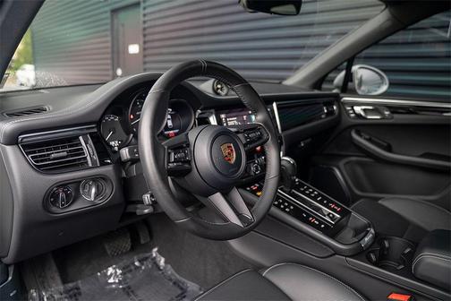 2023 Porsche Macan GTS