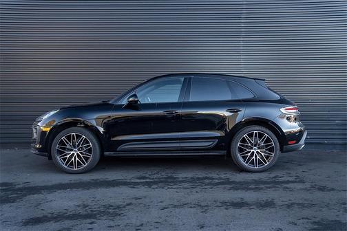 2025 Porsche Macan 