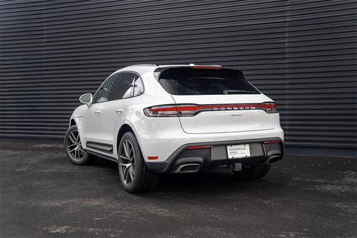 2025 Porsche Macan