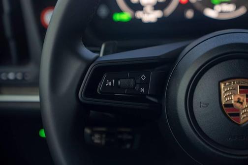 2026 Porsche Cayenne AWD