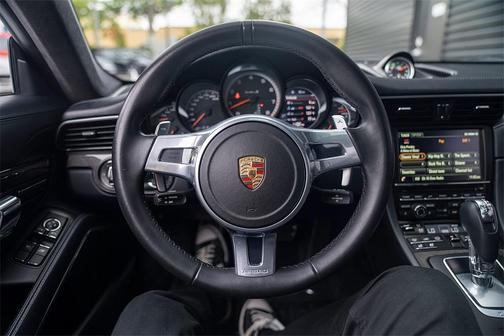 2015 Porsche 911 Turbo S