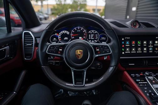 2022 Porsche Cayenne GTS