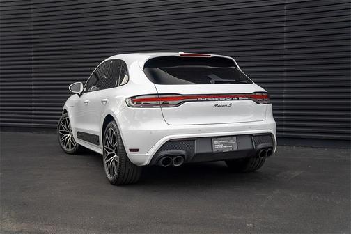 2024 Porsche Macan S