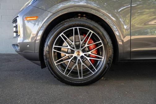2026 Porsche Cayenne S Coupe AWD