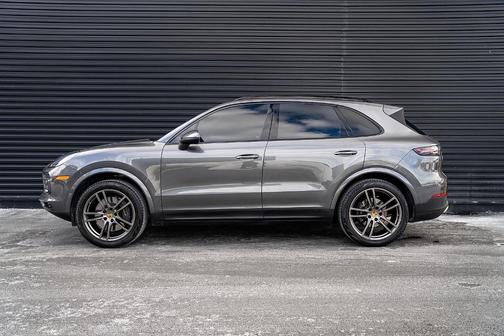 2021 Porsche Cayenne 