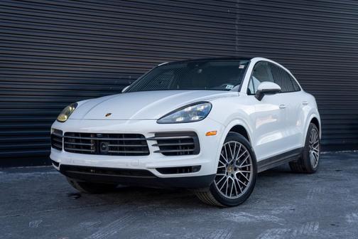 2022 Porsche Cayenne Platinum Edition