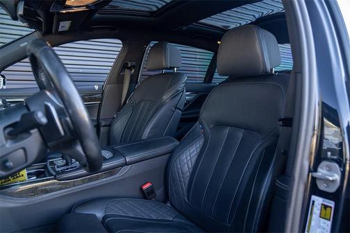 2020 BMW 750 i xDrive